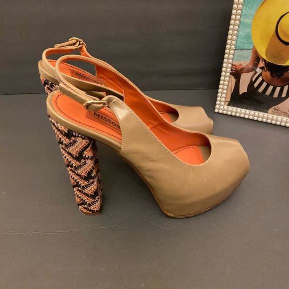 Missoni Olive Green Platforms - Picture 5 of 7